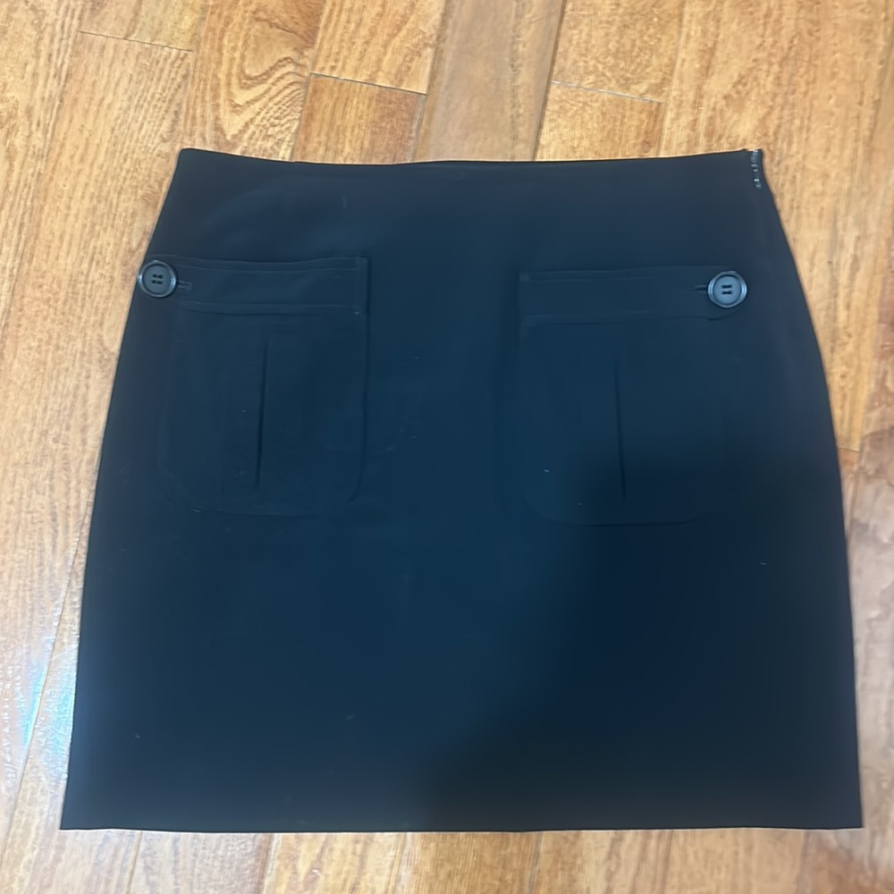 MAX DTUDIO BLACK MINI SKIRT SIDE ZIPPER TWO FRONT PICKETS FULL LINEN SIZE 8